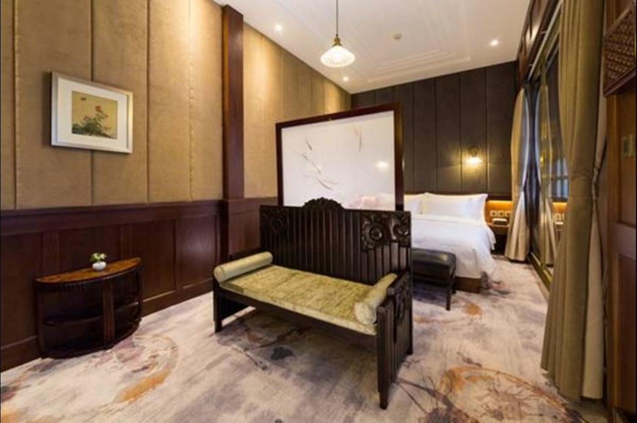 เดอะ ซิลเวอร์ เชสต์ บูทิก โฮเต็ล Hotel คุนหมิง ภายนอก รูปภาพ