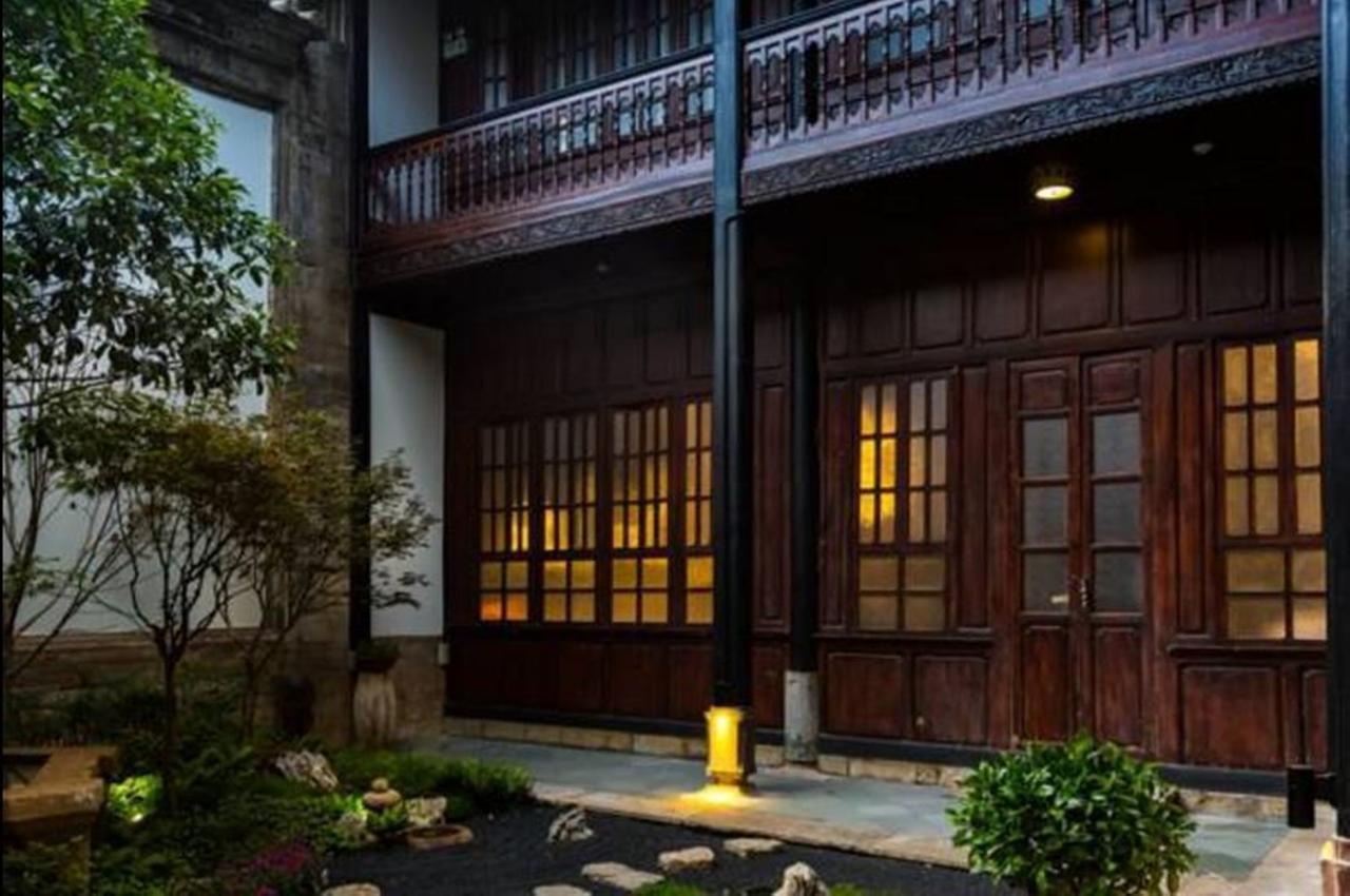 เดอะ ซิลเวอร์ เชสต์ บูทิก โฮเต็ล Hotel คุนหมิง ภายนอก รูปภาพ